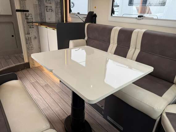 Avantgarde-Slim-337-mclouis-camper-motorhome-mobilhome-veurne-northsea (16) -  - McLouis Avantgarde Slim 337
