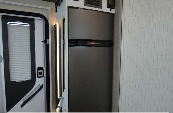 McLouis-avantgarde-sovereign-carat-321-nieuw-motorhome-camper-mobilhome-huren-kopen (5) -  - McLouis Avantgarde 321 - Fiat