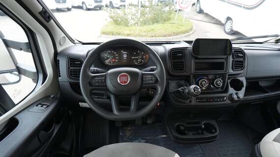 McLouis-glamys-322-alkoof-motorhome-mobilhome-camper-westvlaanderen-veurne-dicar-northsea (14) -  - McLouis Glamys A 322 - Fiat