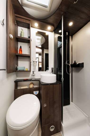 alkoof-sport-benimar-340-up-ford-nieuw-motorhome-mobilhome-camper-veurne-nieuw-tweedehands-kopen-huren (7) -  - Benimar Sport 340 Up