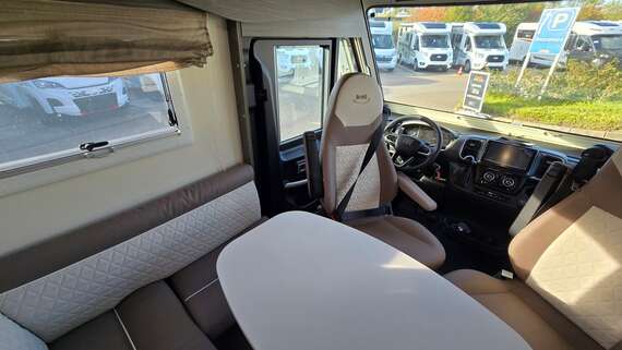 mclouis-carat-879-integraal-motorhome-campervan-van-mobilhome-camper (37) -  - McLouis Carat 879