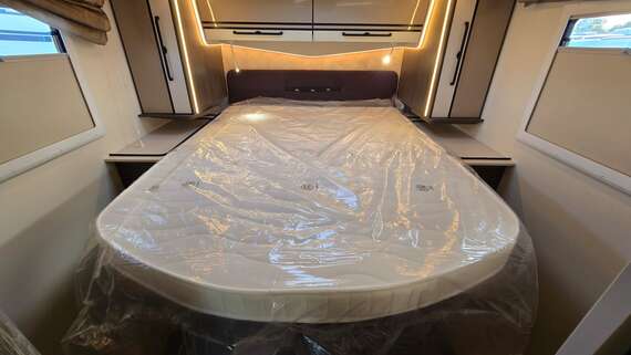 mclouis-carat-879-integraal-motorhome-campervan-van-mobilhome-camper (13) -  - McLouis Carat 879