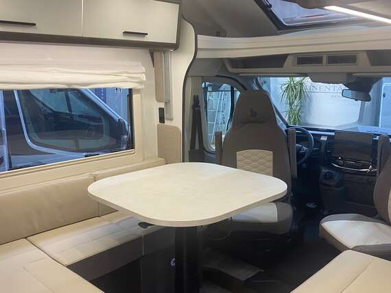 cocoon-444-dwarsbed-motorhome-tessoro-camper-mobilhome-veurne-half integraal (5) -  - Benimar Cocoon 444