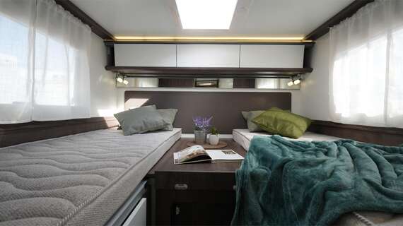 Benimar-cocoon-tessoro-463 twinbedden-halfintegraal-hefbed-automaat-motorhome-mobilhome-camper-nieuw-tweedehands (26) -  - Benimar Cocoon 463 NAK 170pK Automaat