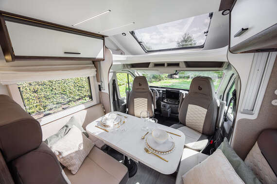 benimar- cocoon-tessoro-463-twinbedden-model 2026-black pack-ford-motorhome-camper-mobilhome (17) -  - Benimar Cocoon 463