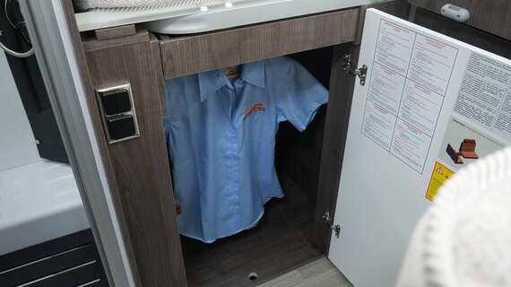 Benimar-cocoon-tessoro-463 twinbedden-halfintegraal-hefbed-automaat-motorhome-mobilhome-camper-nieuw-tweedehands (30) -  - Benimar Cocoon 463 NAK 170pK Automaat