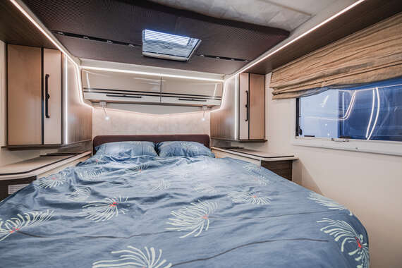 carat-481-centraal bed-mclouis-motorhome-mobilhome-camper (3) -  - McLouis Carat 481 Fiat