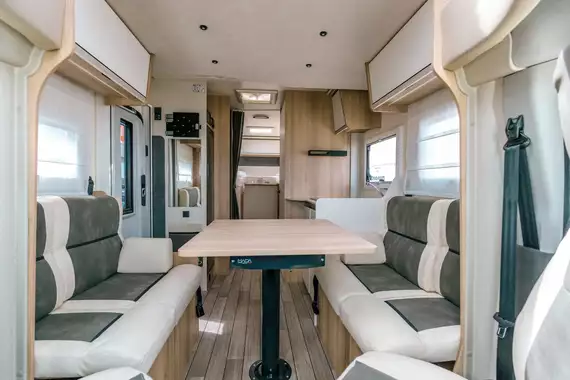 mclouis-sovereign-370-ford-2027-29686-35 -  - McLouis Sovereign 370 - Model 2027