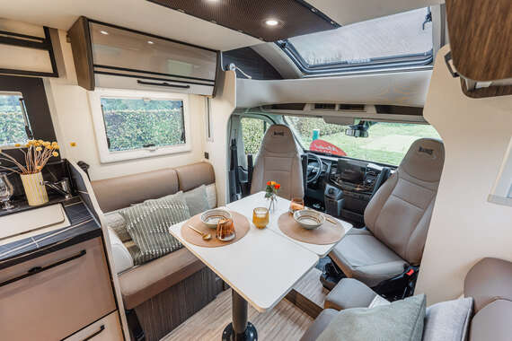 carat-470-mclouis-twinbedden-face a face-motorhome-mobilhome-camper-kopen-huren (8) -  - McLouis Carat 470 Ford