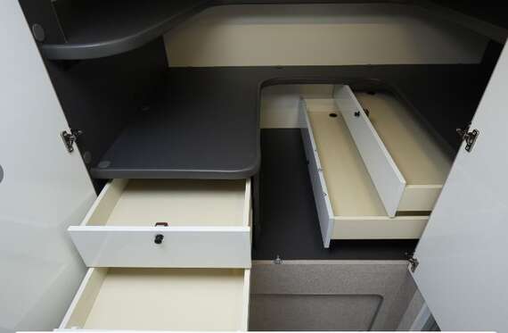 McLouis-avantgarde-sovereign-carat-321-nieuw-motorhome-camper-mobilhome-huren-kopen (12) -  - McLouis Avantgarde 321 - Fiat