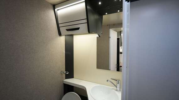 McLouis-Glamys-320-chass-fiat-alkoof-motorhome-mobilhome-camper-fiat-citroën-dicar-huren-kopen-nieuw-tweedehand-westvlaanderen (19) -  - McLouis Glamys A 320 - Ford