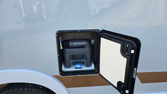 mclouis-carat-879-integraal-motorhome-campervan-van-mobilhome-camper (27) -  - McLouis Carat 879
