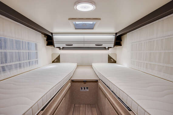 mclouis-avantgarde-373-twinbedden-camper-mobilhome-motorhome-veurne-northsea-kopen-huren (6) -  - McLouis Avantgarde 373 - Ford